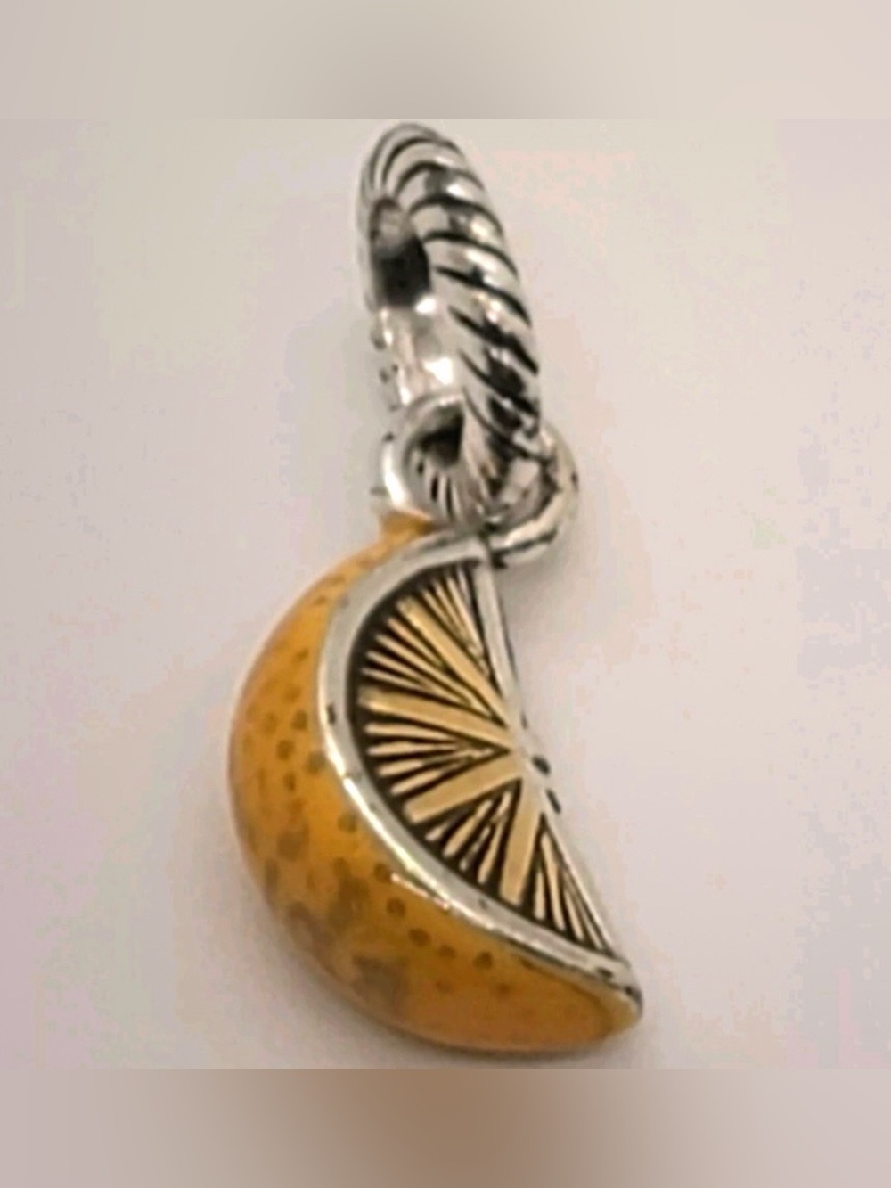 🍊 Brighton ‘FLORIDA’ Silver Orange Travel Charm - only 1 left!